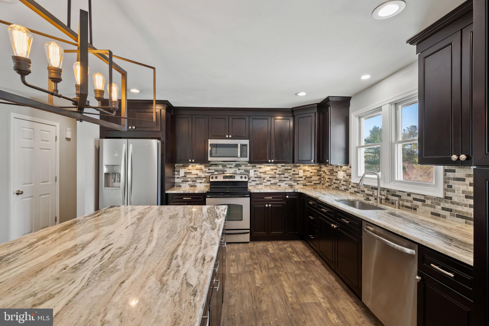 GREEN FIELD - Residential Lease