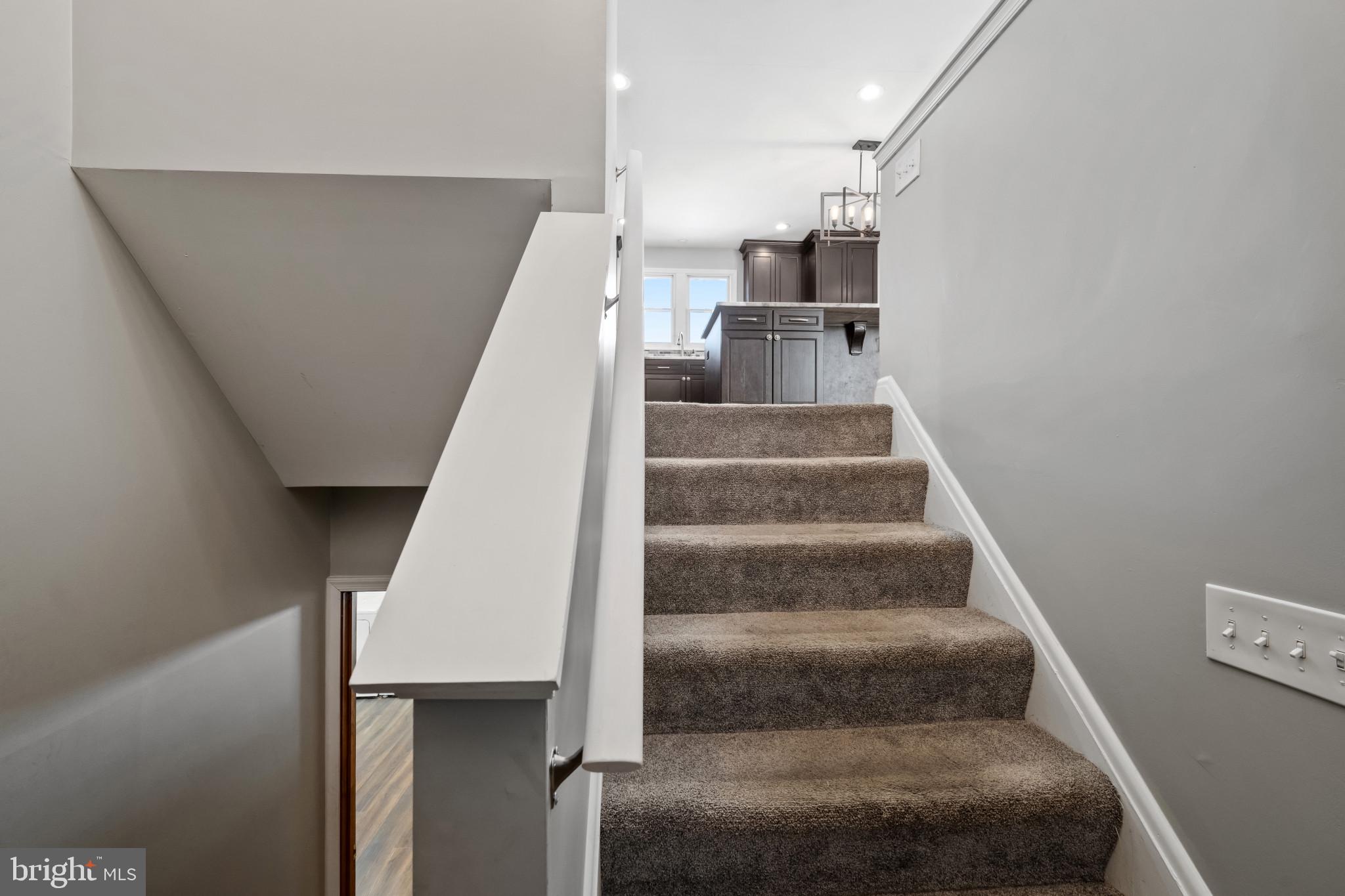 GREEN FIELD - Residential Lease