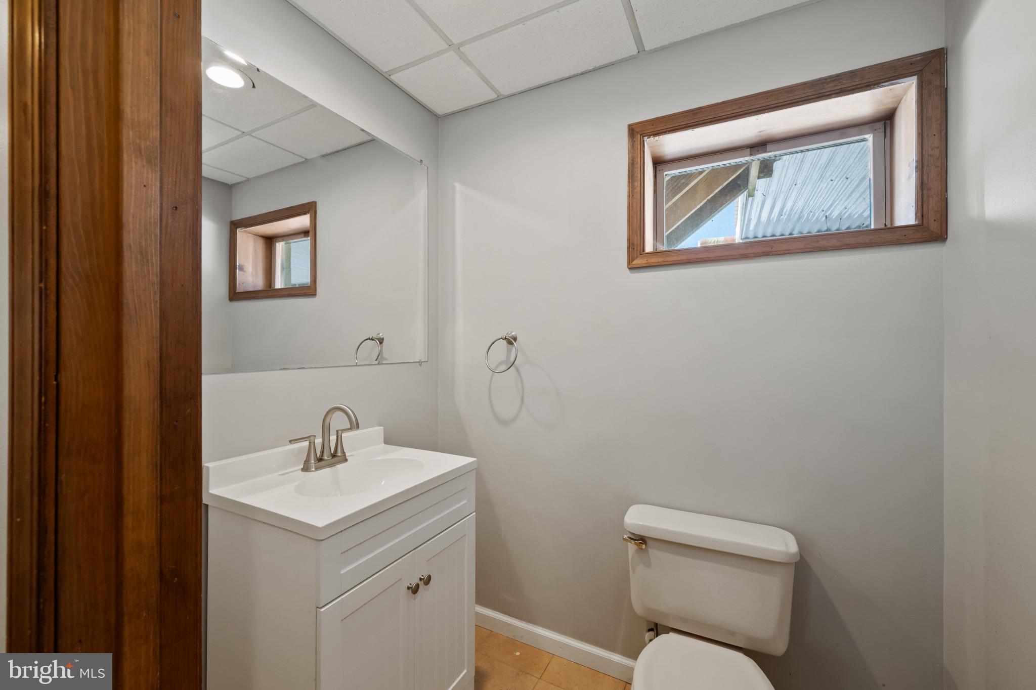 GREEN FIELD - Residential Lease