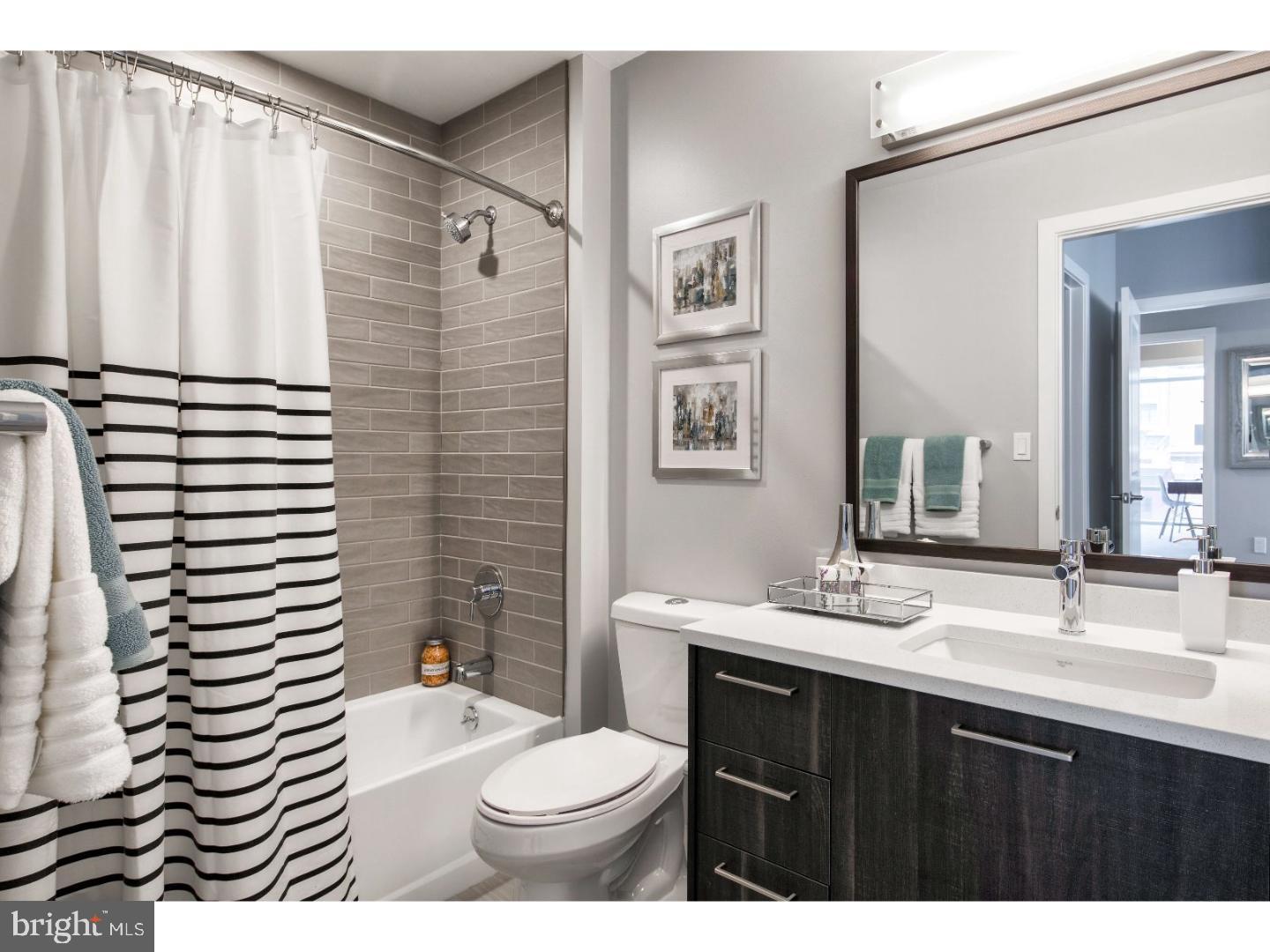 WASHINGTON SQ - Residential Lease