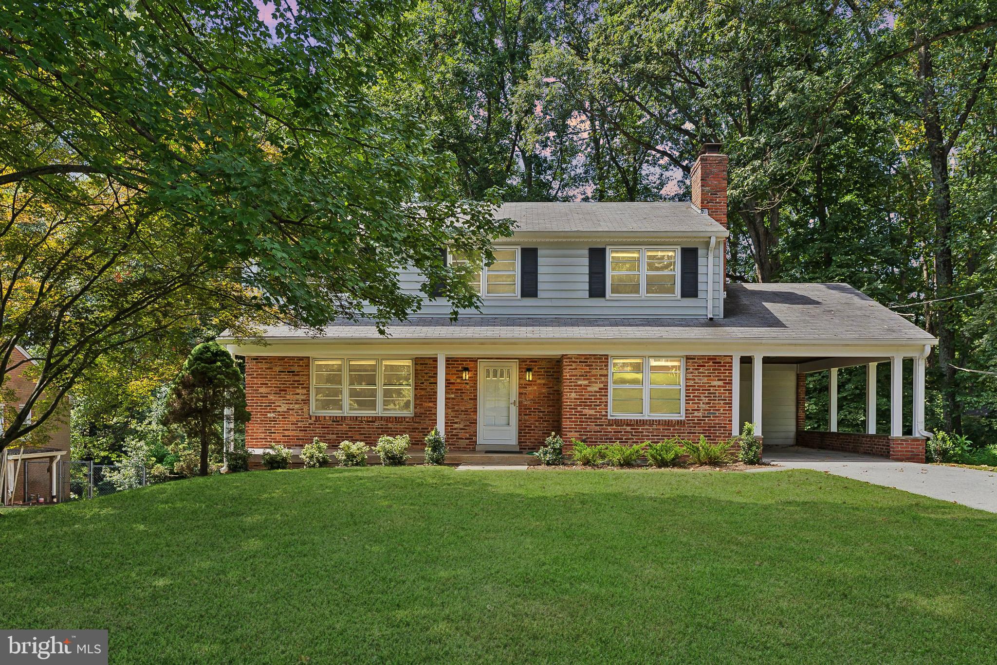 NORTH SHERWOOD FOREST - Residential