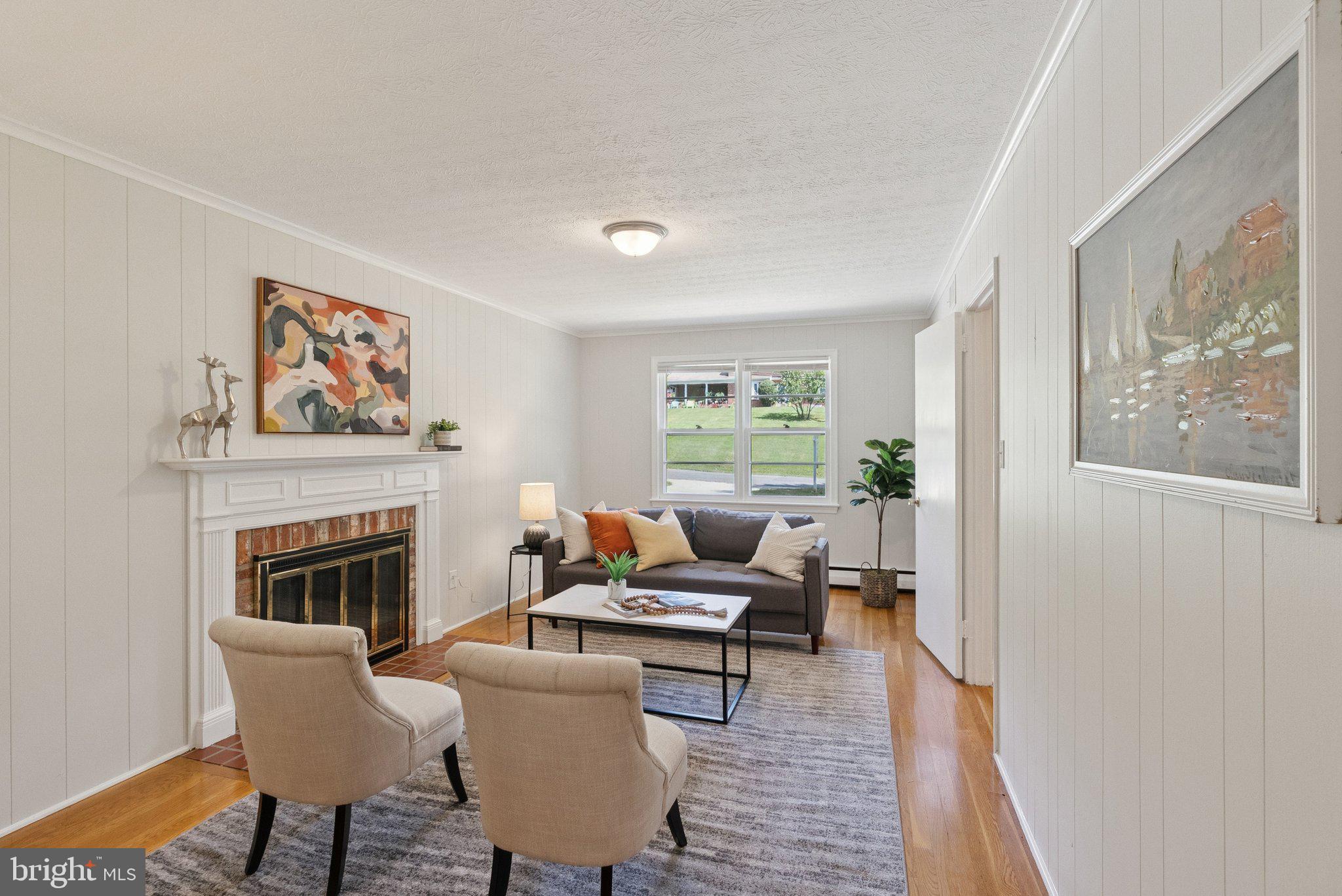 NORTH SHERWOOD FOREST - Residential