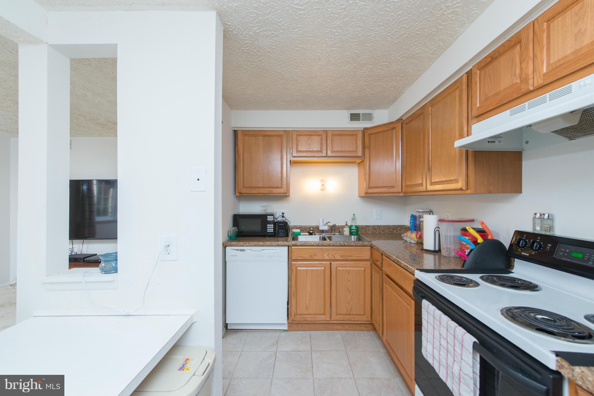 CHESTERFIELD GARDEN CONDOMINIUM - Residential