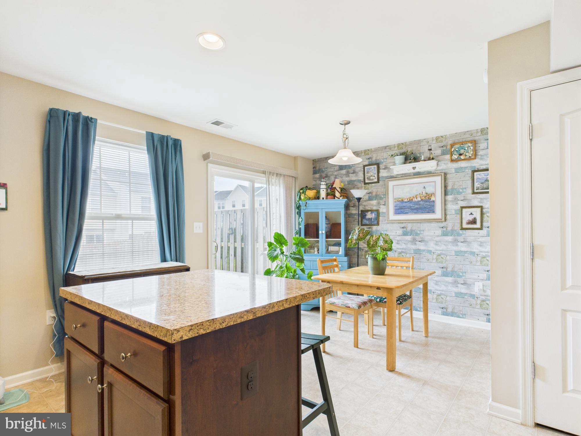 MANOR PARK - Residential