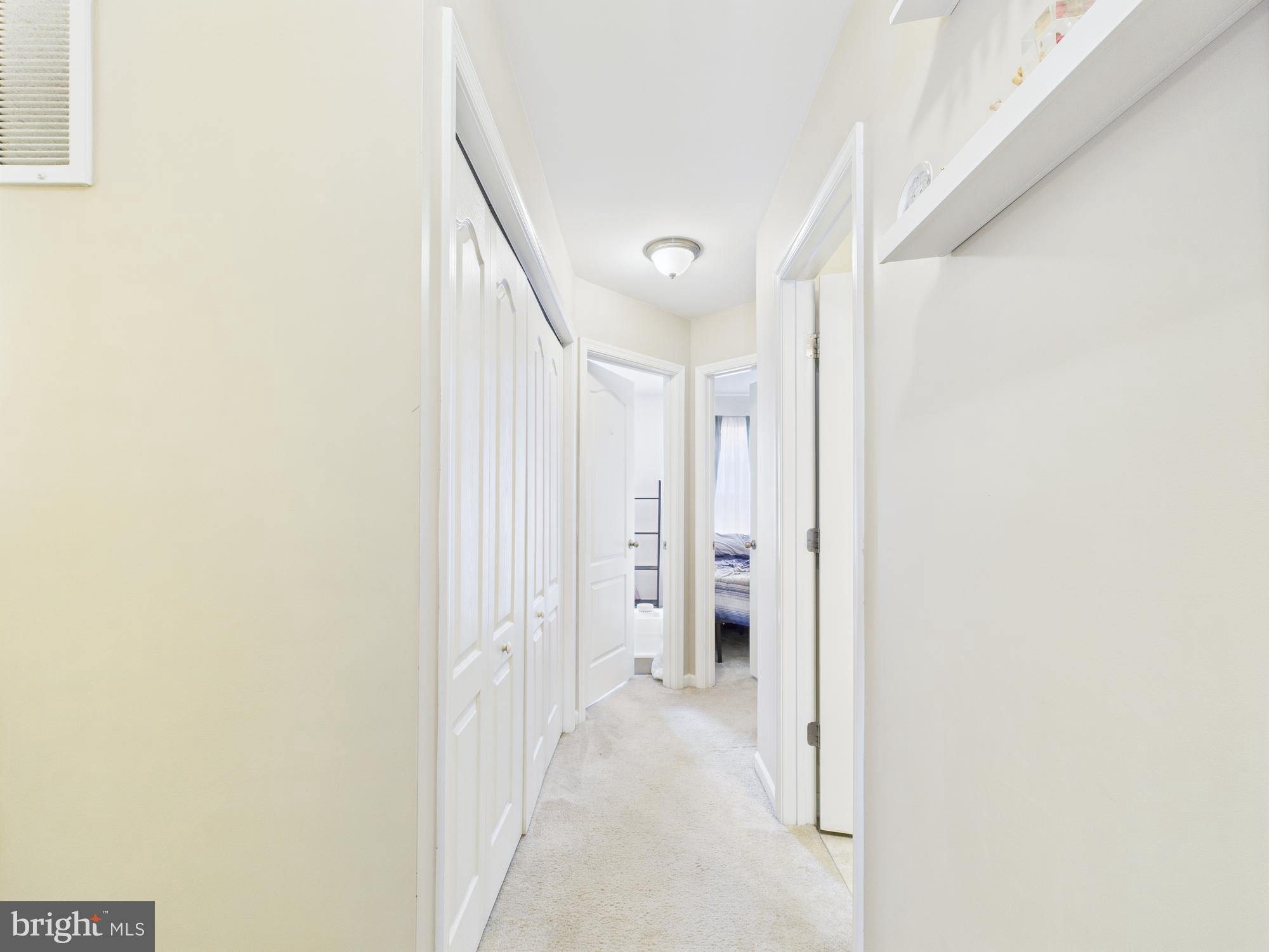 MANOR PARK - Residential