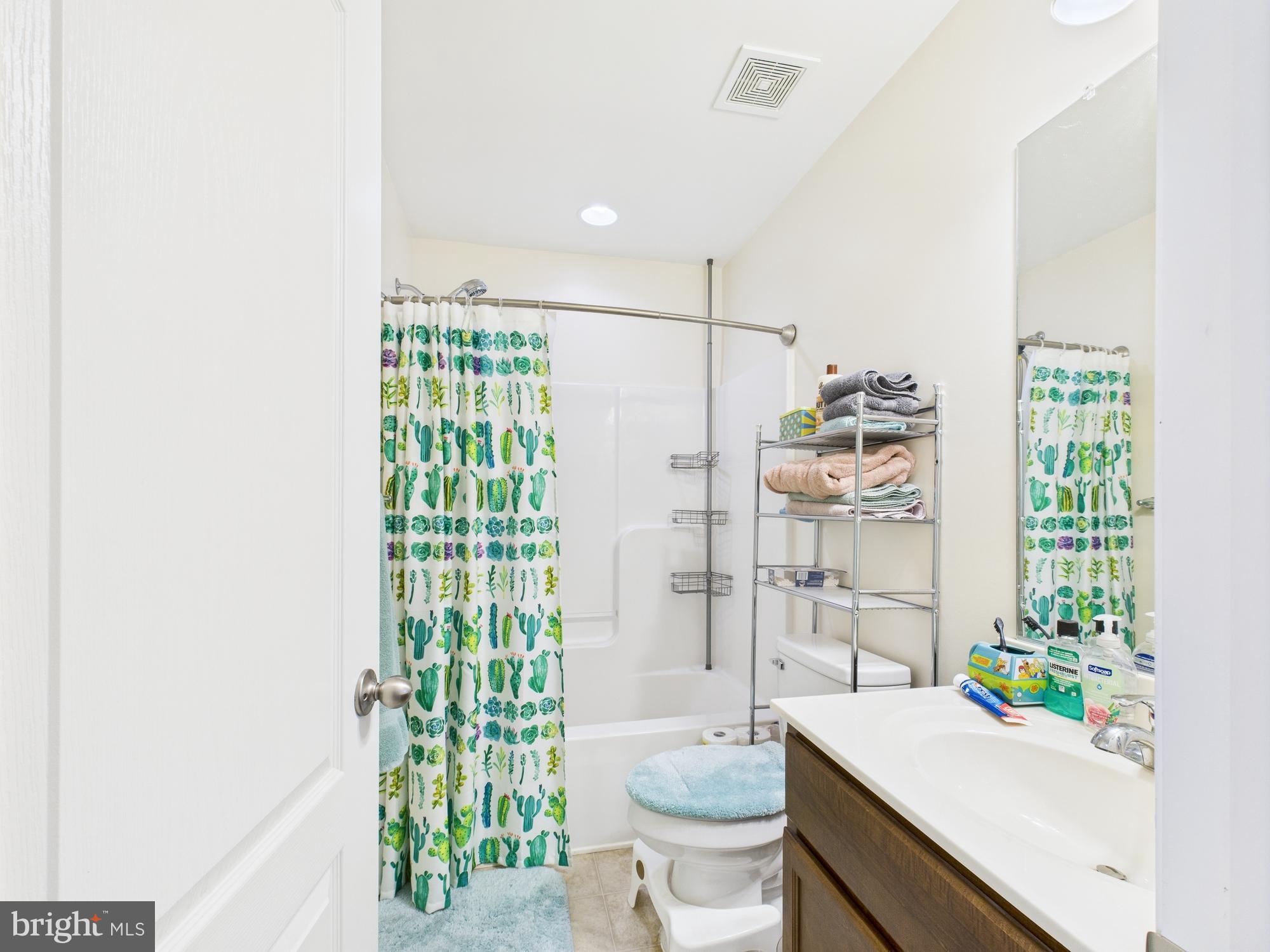 MANOR PARK - Residential