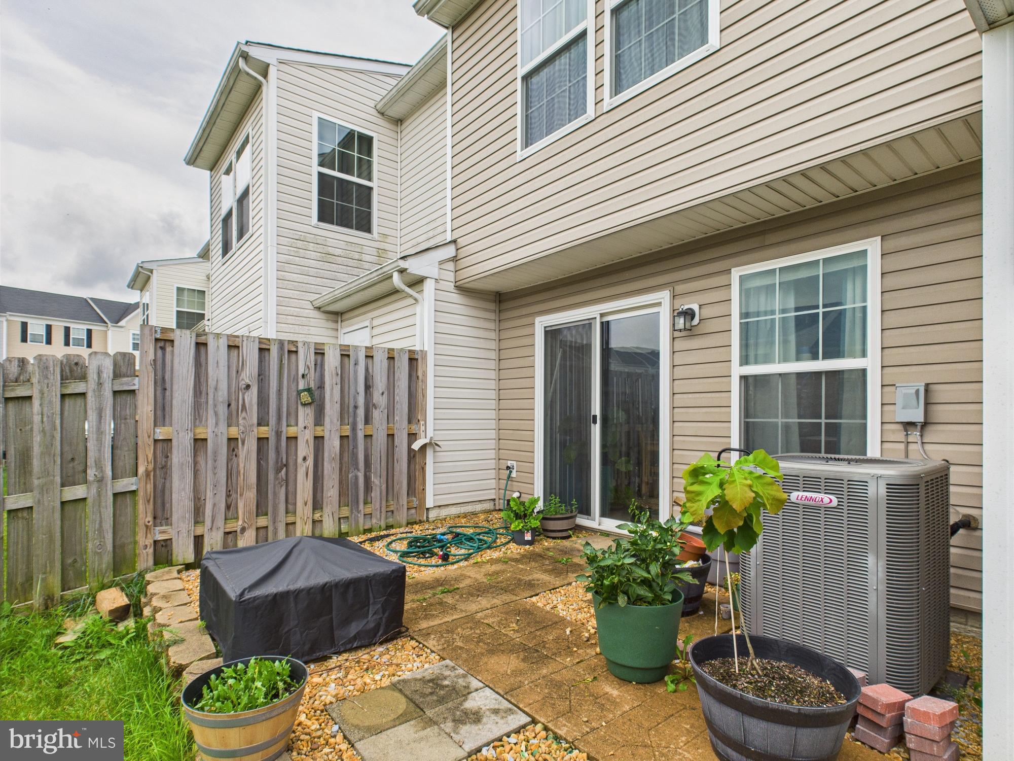 MANOR PARK - Residential