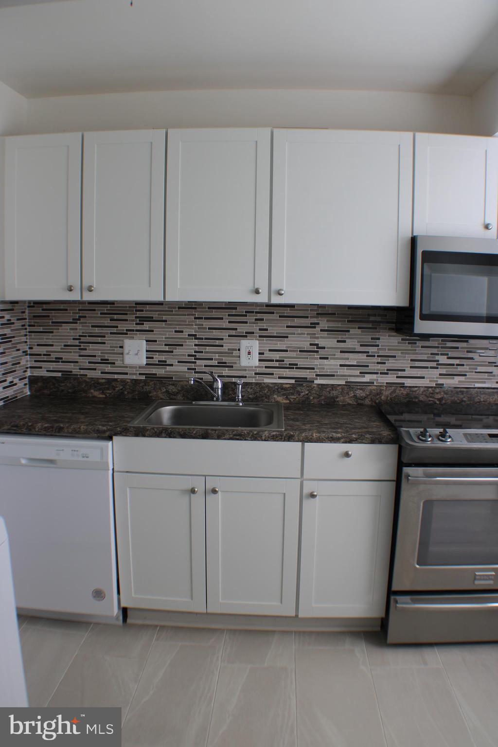 CLUB HILL - Residential