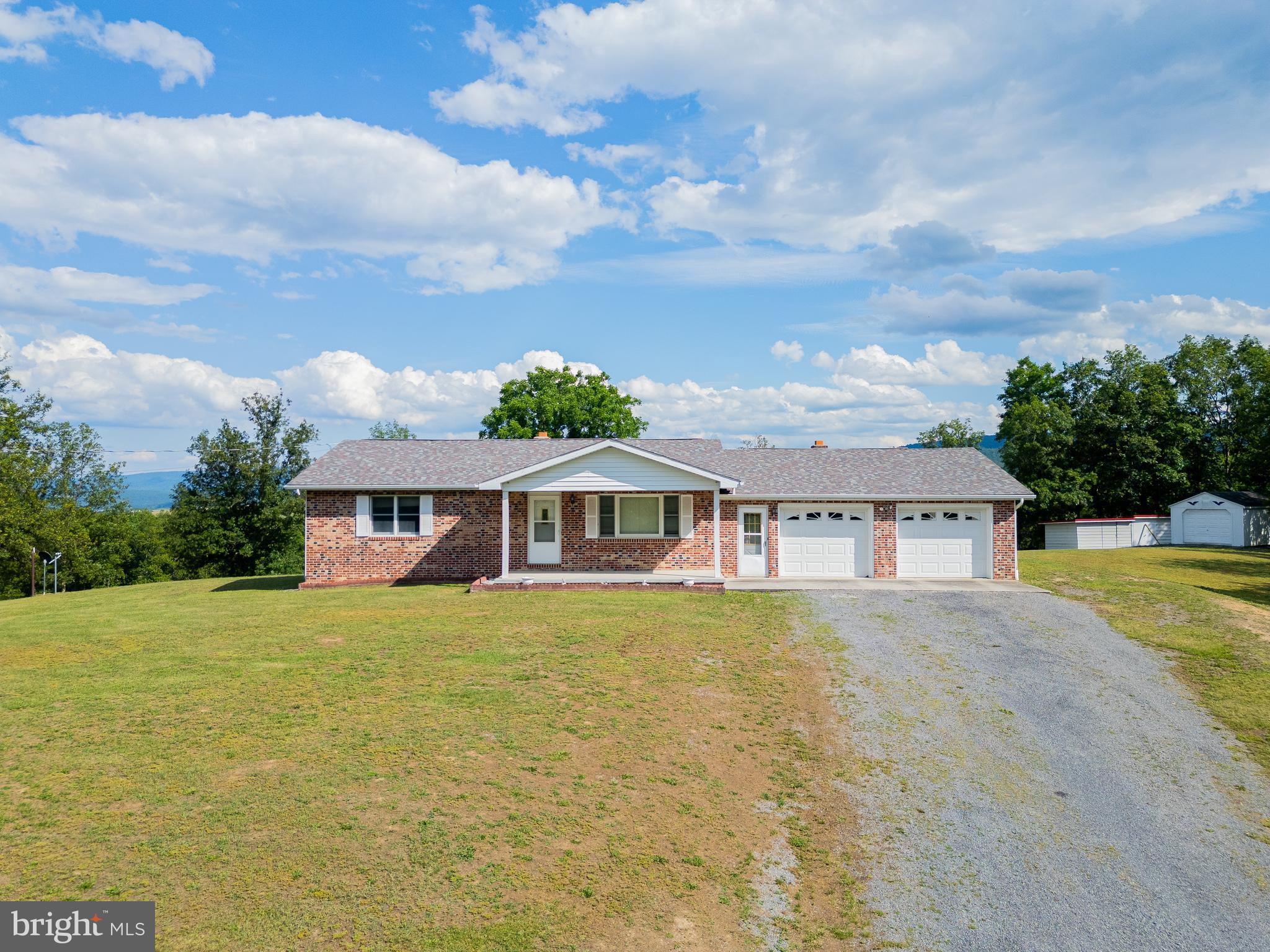 162 STRATUS DRIVE