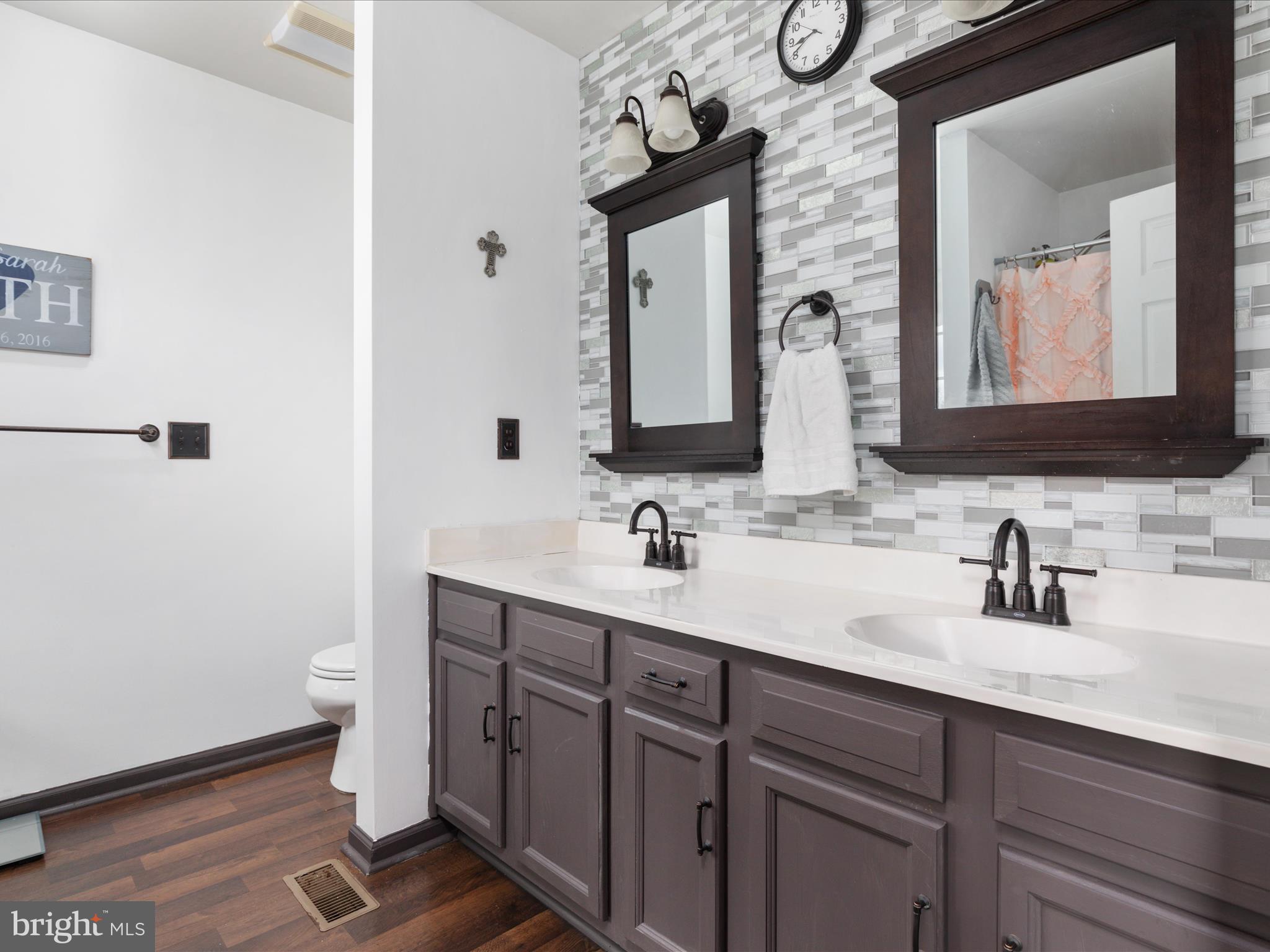 CRESSEN RUN - Residential