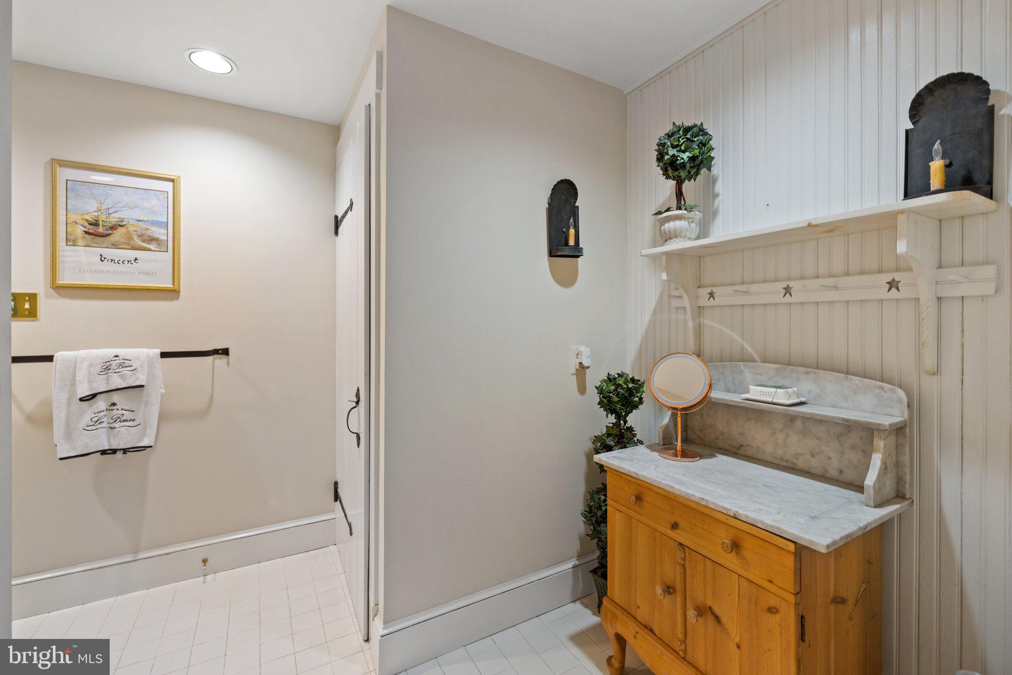 REDLAC FOREST - Residential