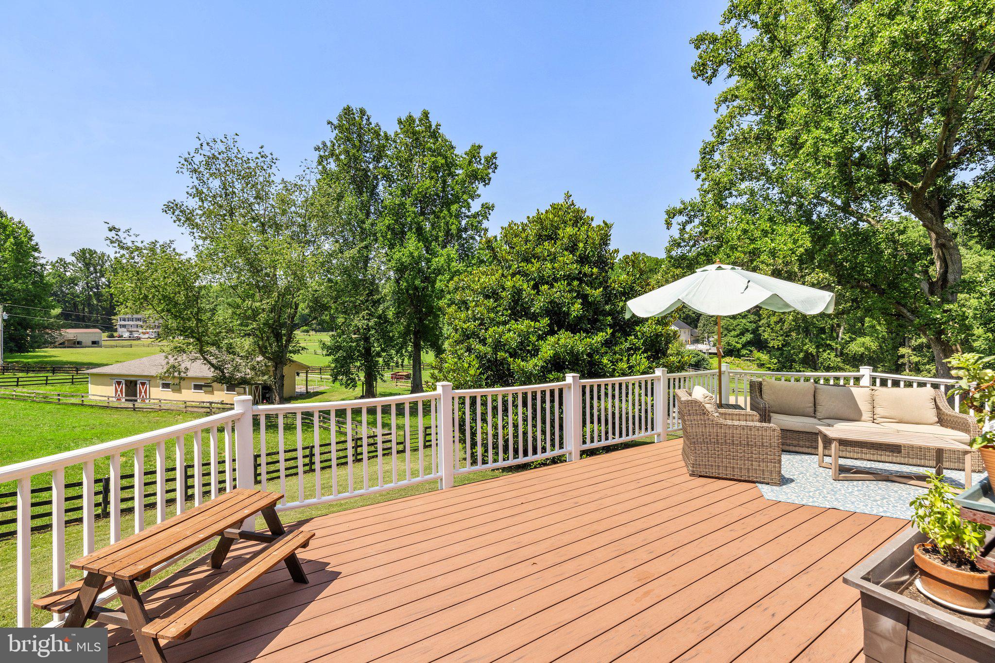 REDLAC FOREST - Residential