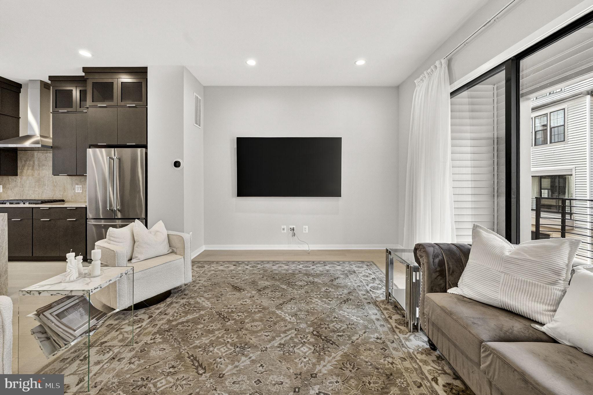 METRO WALK AT MOOREFIELD STATION - Residential