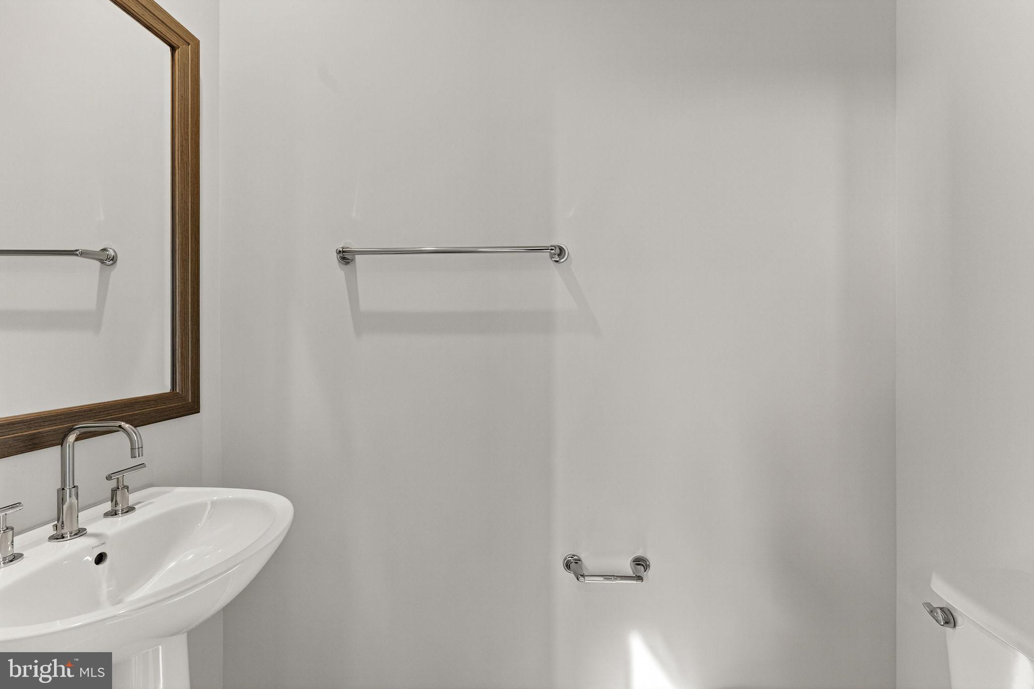 METRO WALK AT MOOREFIELD STATION - Residential