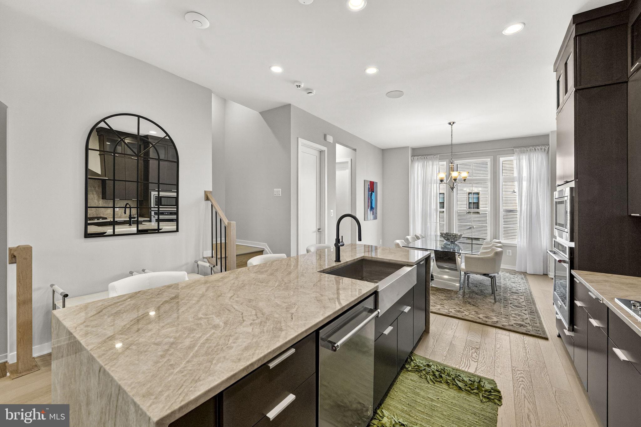 METRO WALK AT MOOREFIELD STATION - Residential