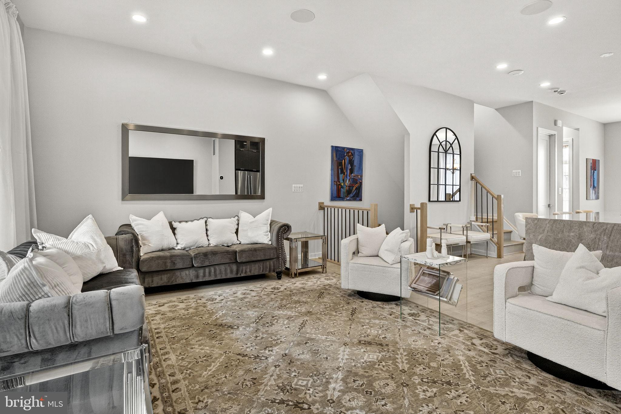 METRO WALK AT MOOREFIELD STATION - Residential