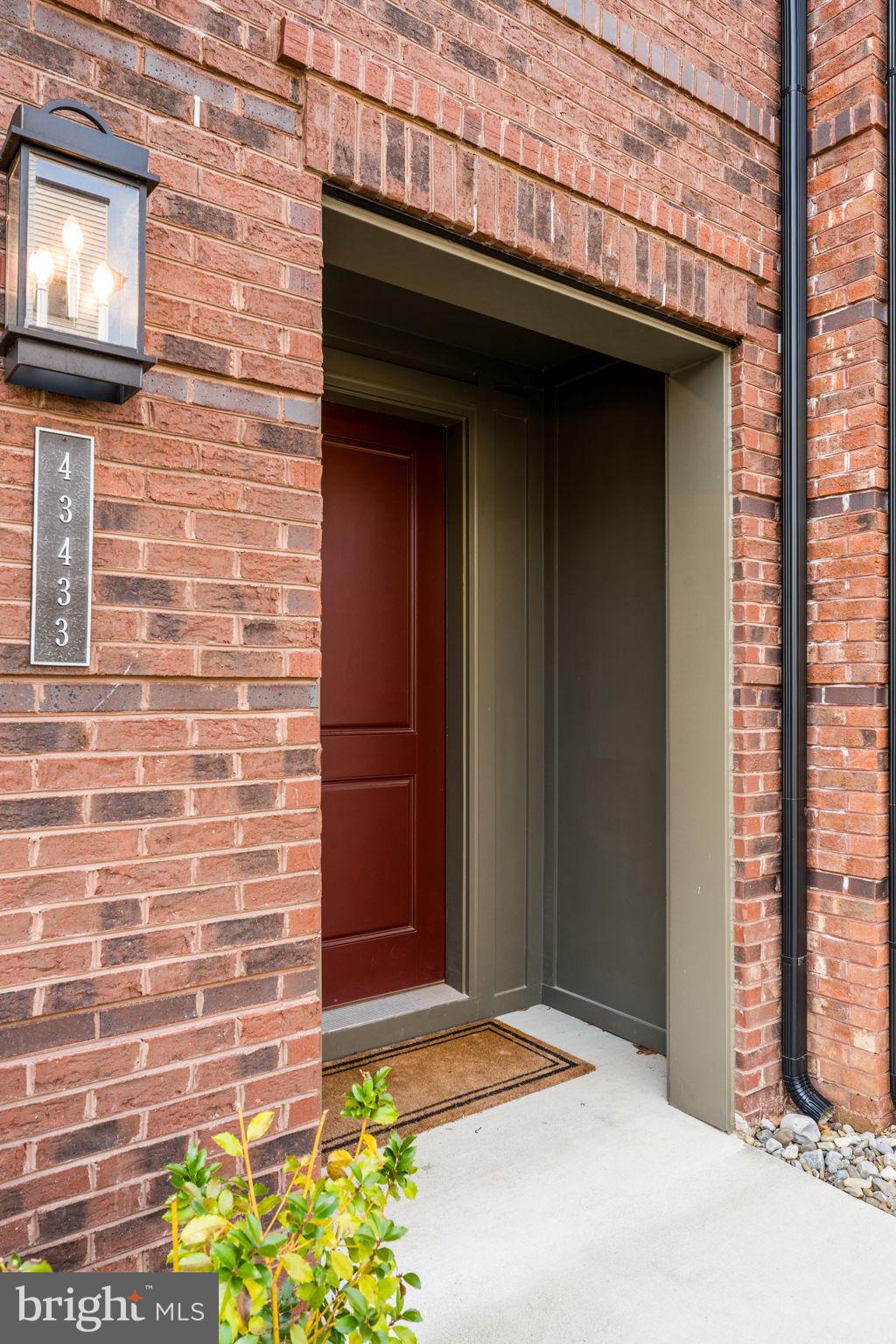 METRO WALK AT MOOREFIELD STATION - Residential