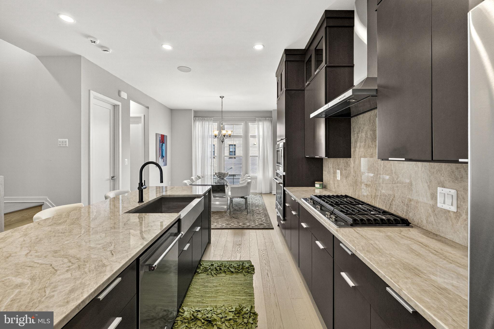 METRO WALK AT MOOREFIELD STATION - Residential