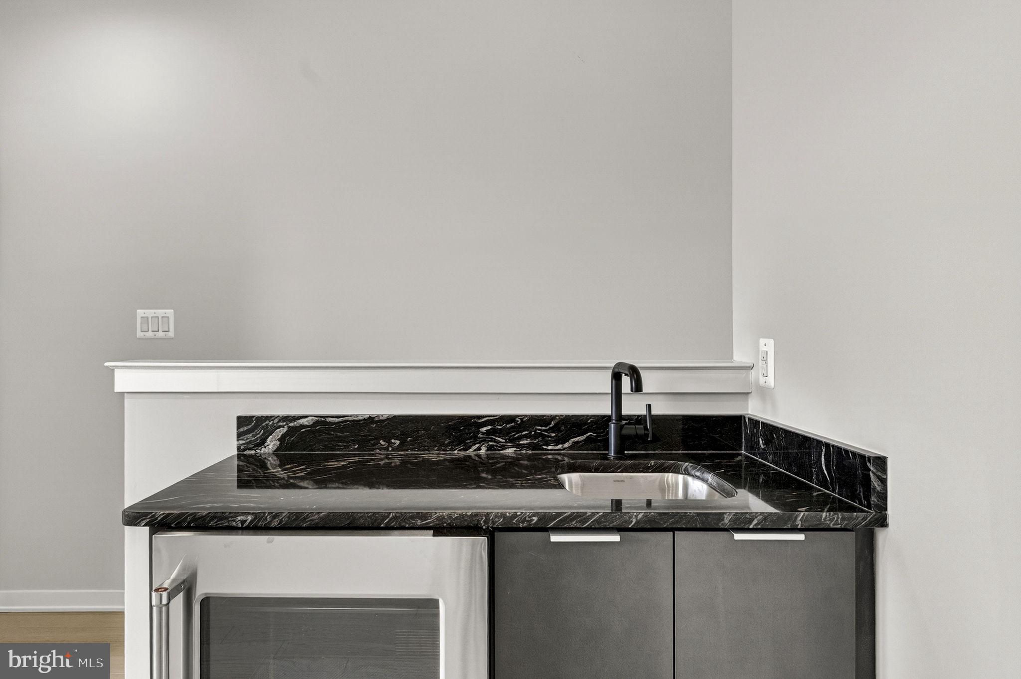 METRO WALK AT MOOREFIELD STATION - Residential