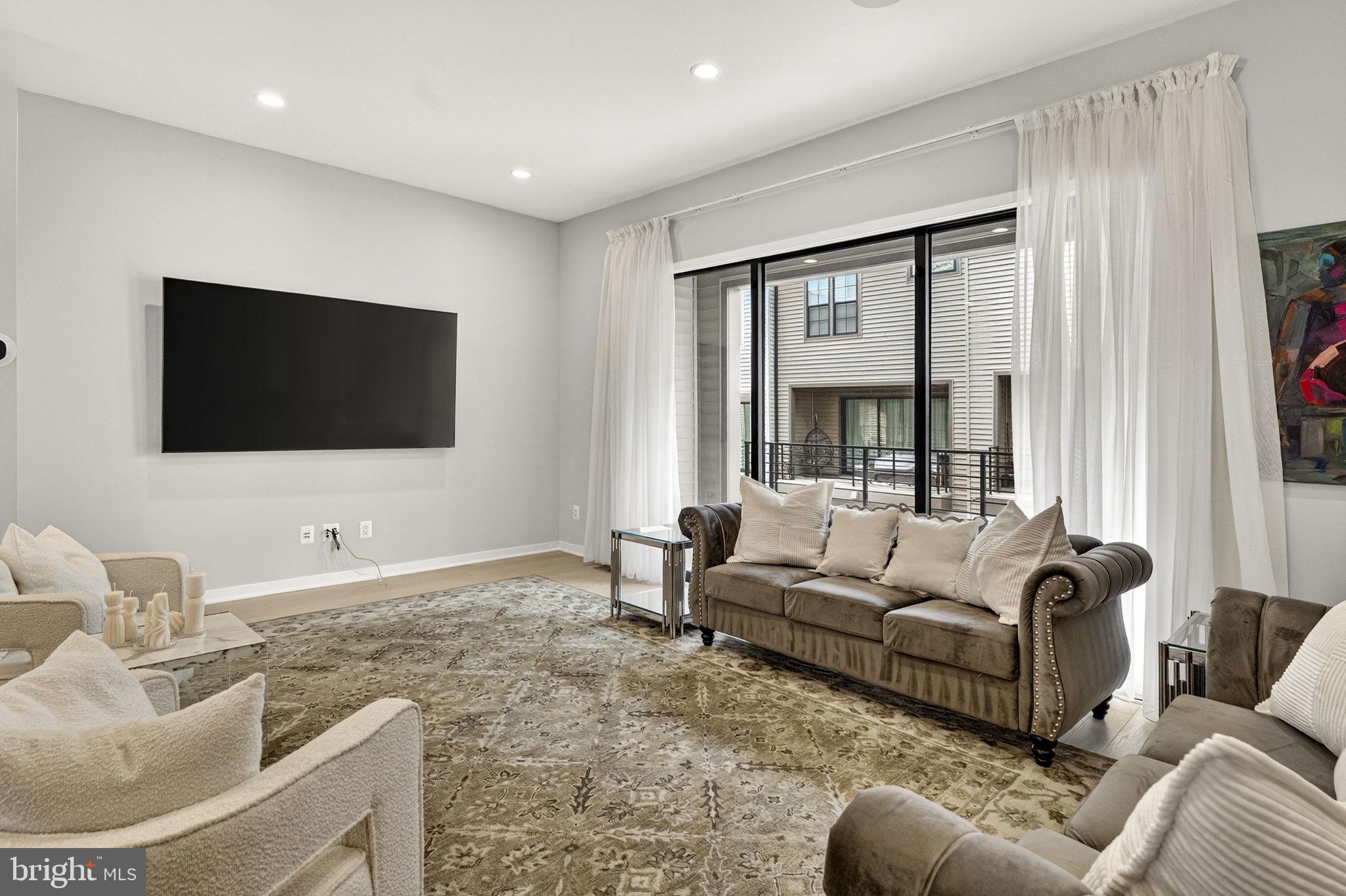 METRO WALK AT MOOREFIELD STATION - Residential