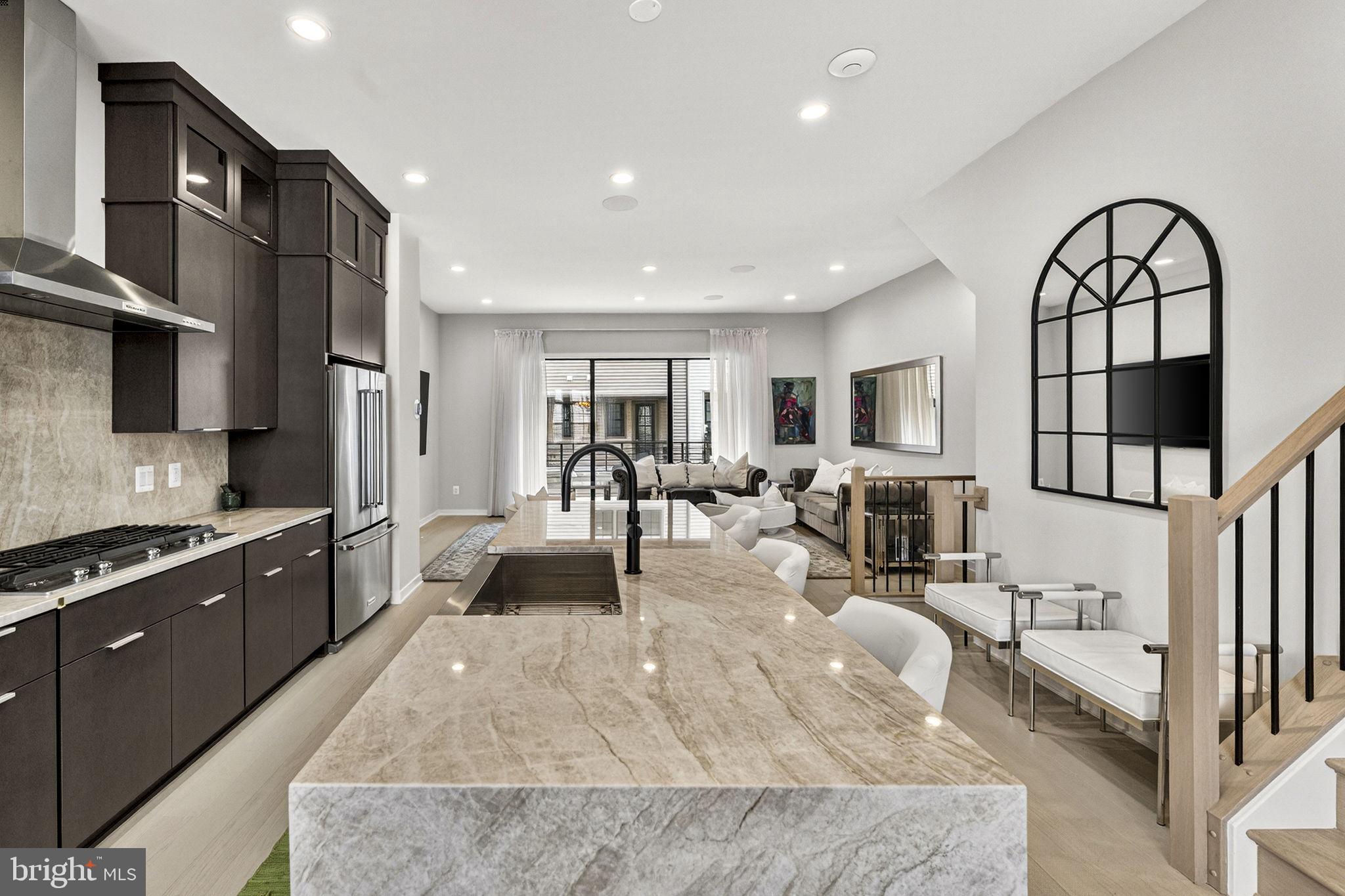 METRO WALK AT MOOREFIELD STATION - Residential