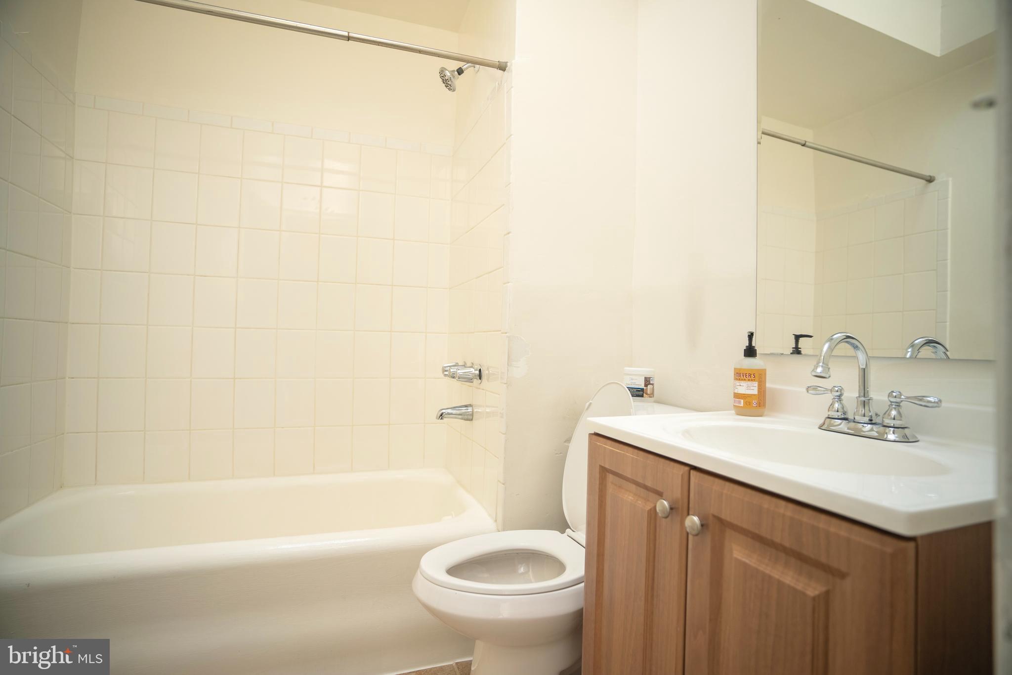 SAINT JOSEPHS - Residential Lease