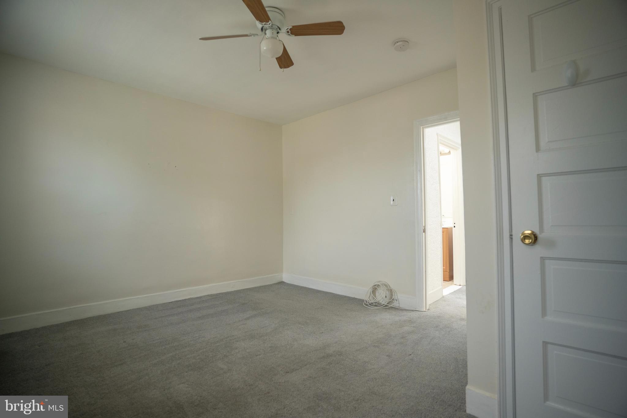 SAINT JOSEPHS - Residential Lease