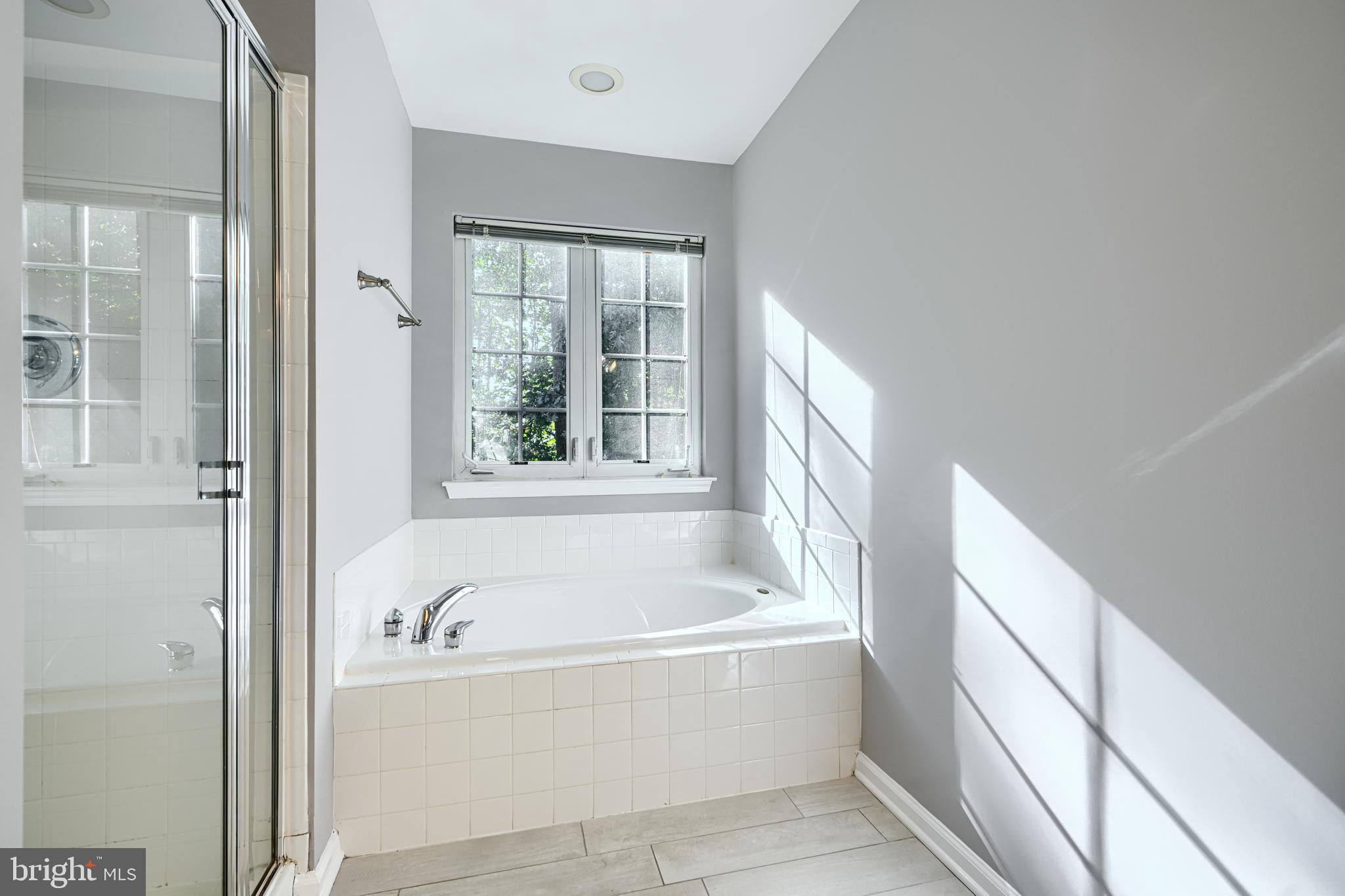 HONEYGO RIDGE - Residential