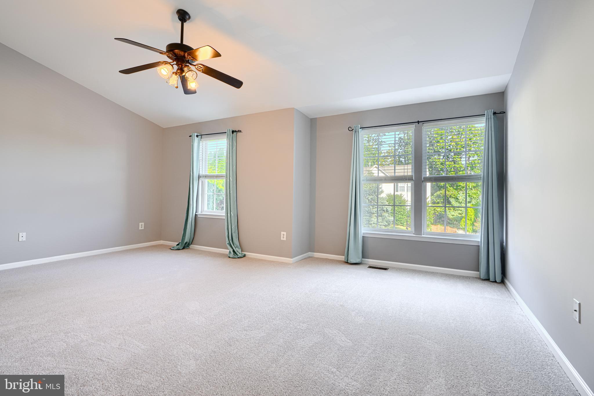 HONEYGO RIDGE - Residential