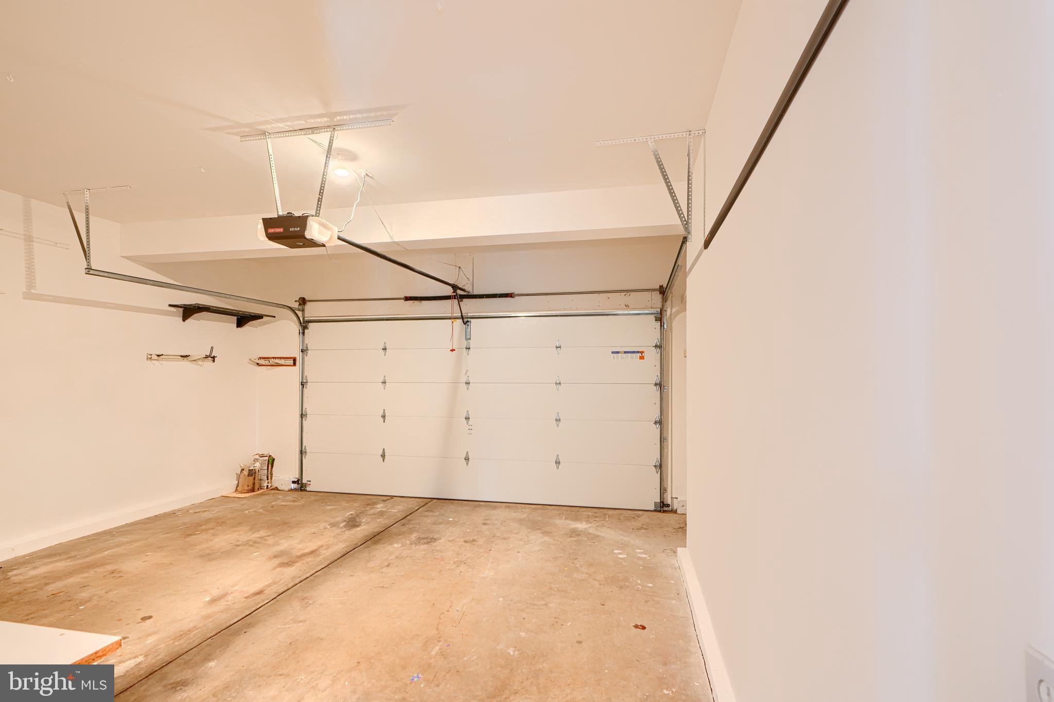 HONEYGO RIDGE - Residential