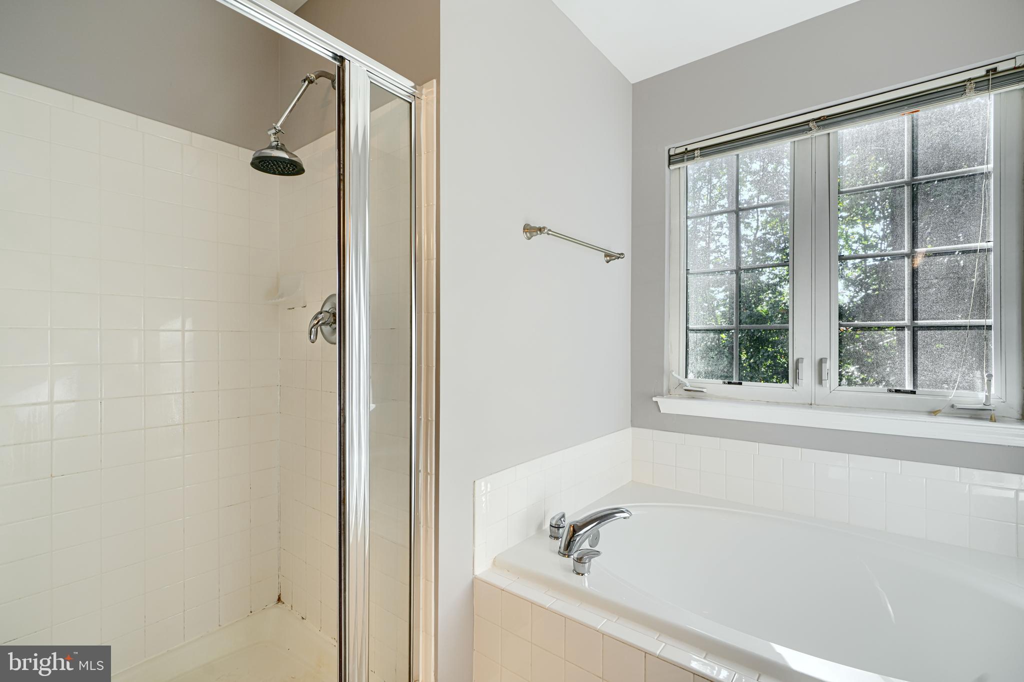 HONEYGO RIDGE - Residential