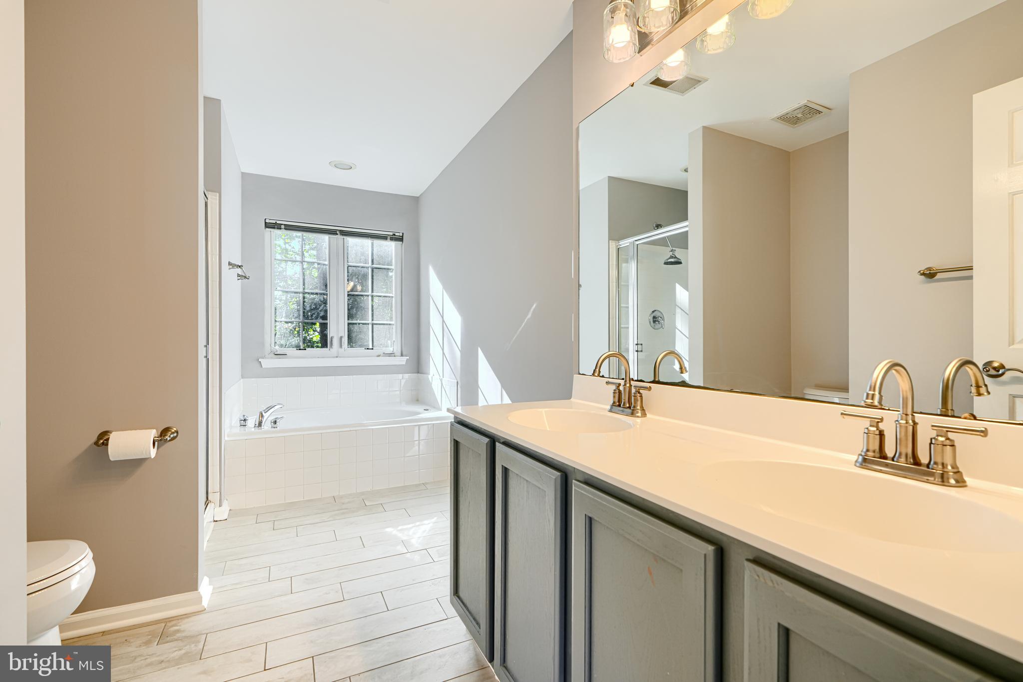 HONEYGO RIDGE - Residential