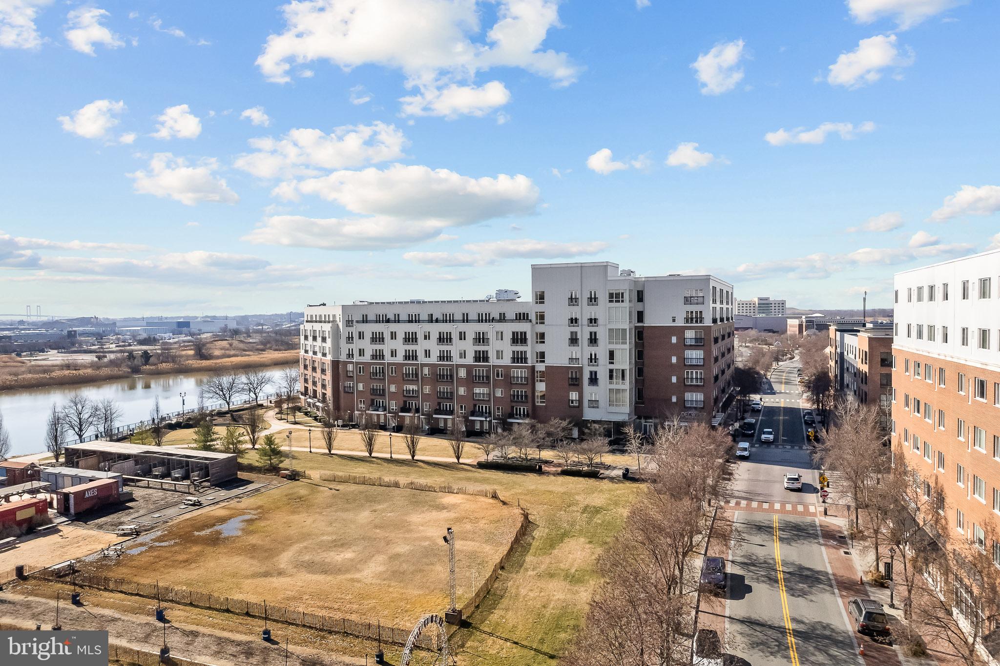 JUSTISON LANDING - Residential