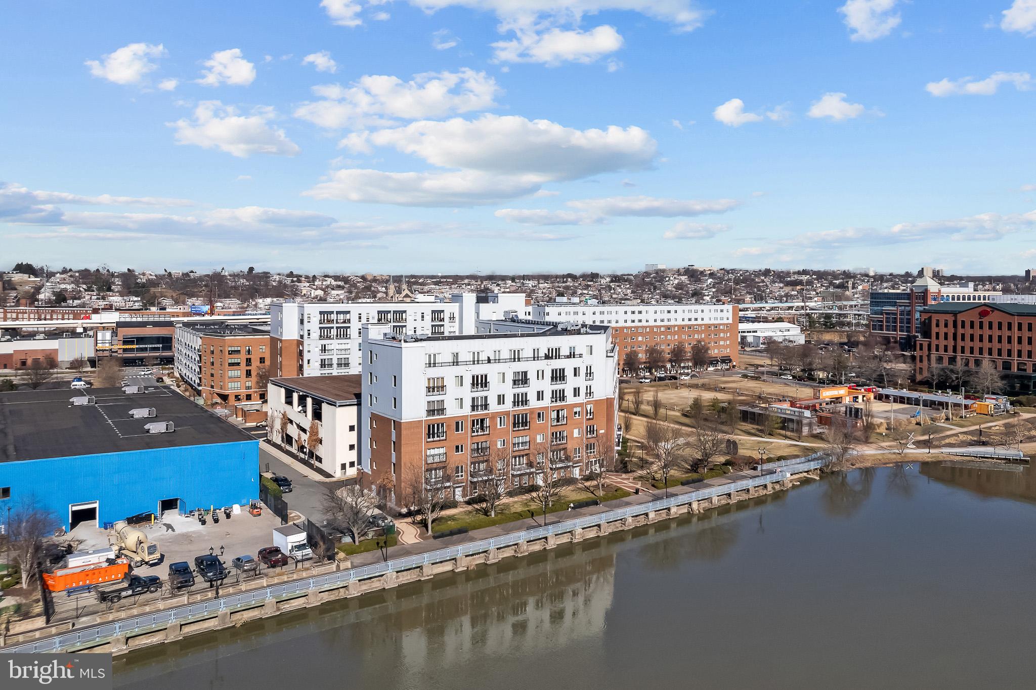 JUSTISON LANDING - Residential