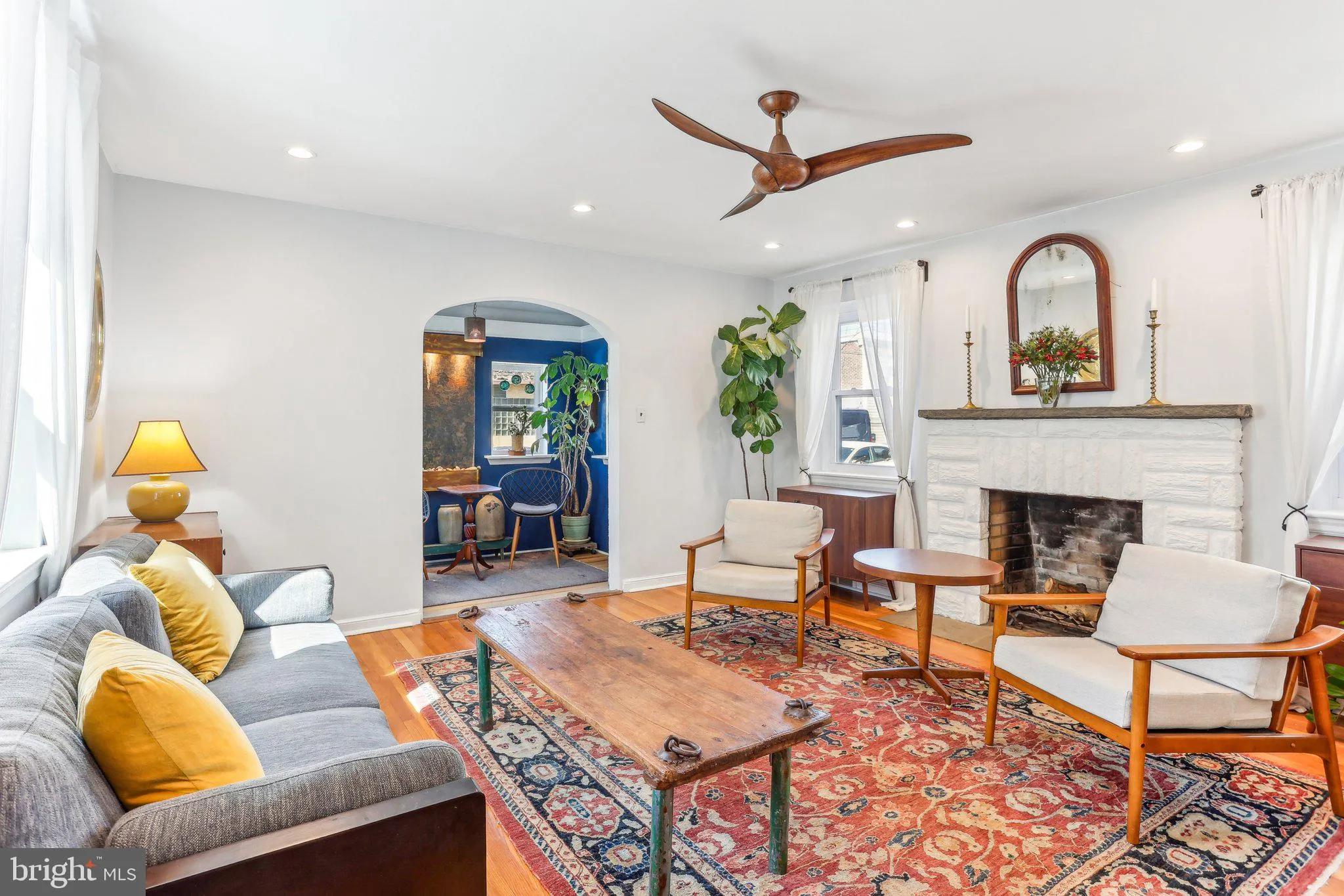 Philadelphia, Pennsylvania 19118, United States, 3 Bedrooms Bedrooms, ,3 BathroomsBathrooms,Residential,Contingent,86682