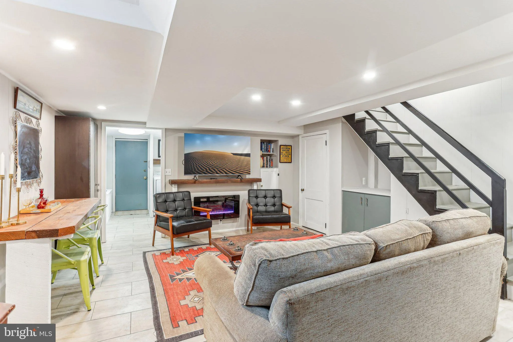 Philadelphia, Pennsylvania 19118, United States, 3 Bedrooms Bedrooms, ,3 BathroomsBathrooms,Residential,Contingent,86682