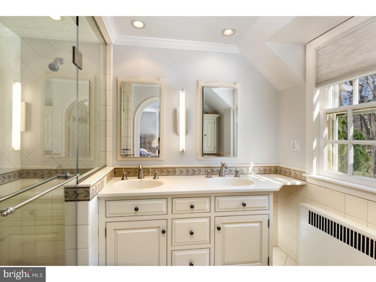 WYNNEWOOD - Residential