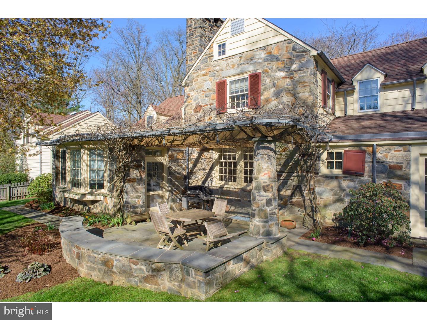 WYNNEWOOD - Residential