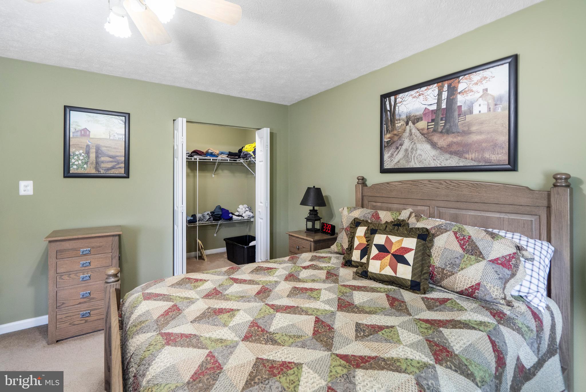 TUCHAHOE FARMS - Residential