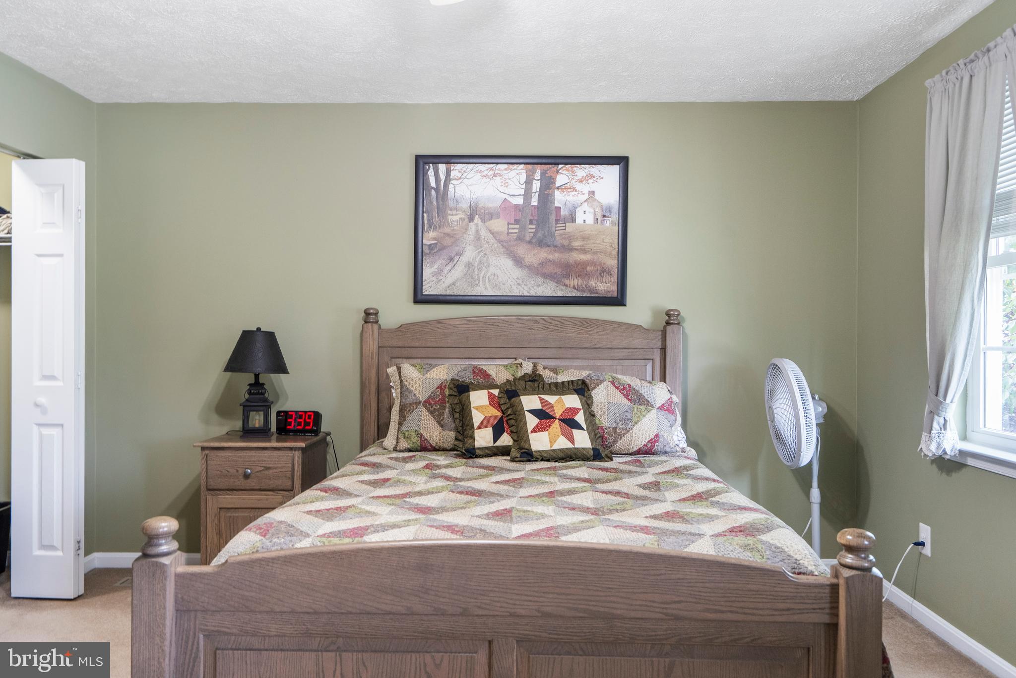 TUCHAHOE FARMS - Residential