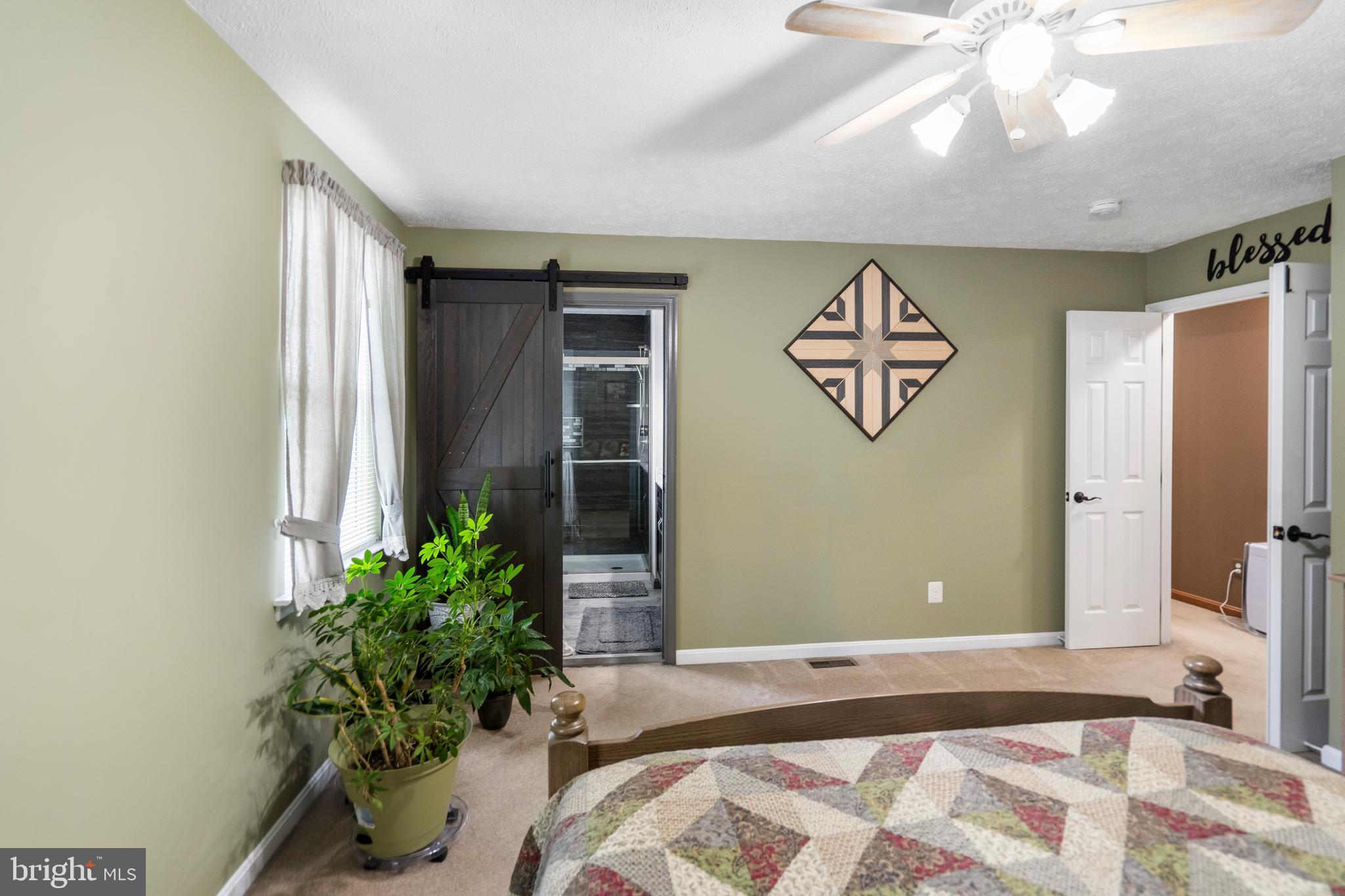 TUCHAHOE FARMS - Residential