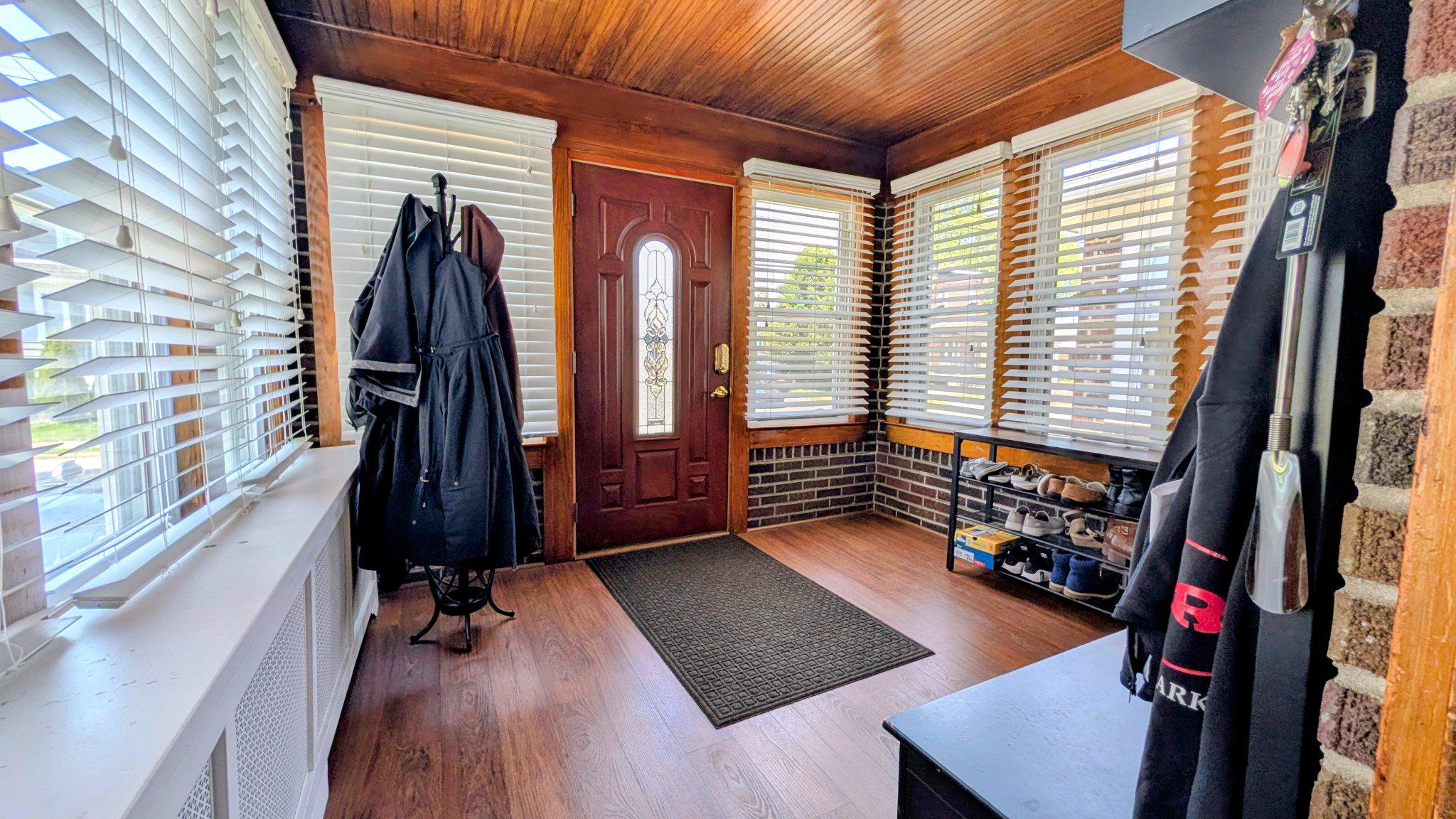 MILMONT PARK - Residential