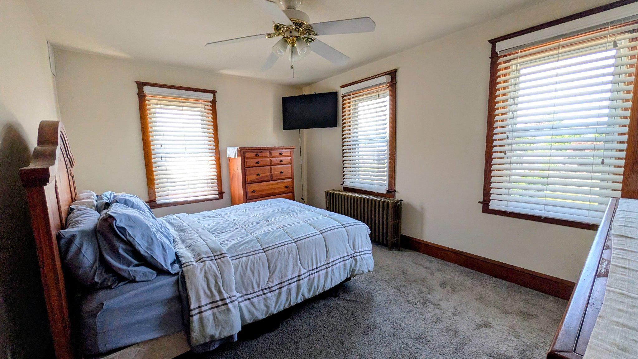 MILMONT PARK - Residential