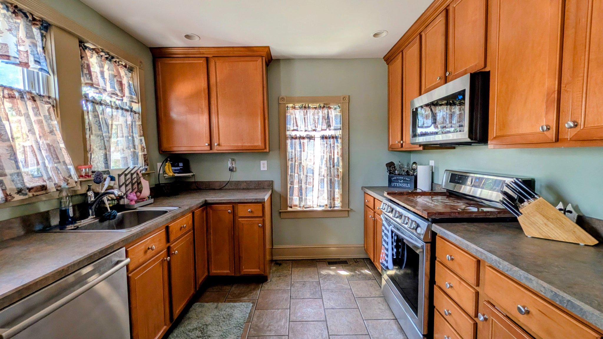 MILMONT PARK - Residential