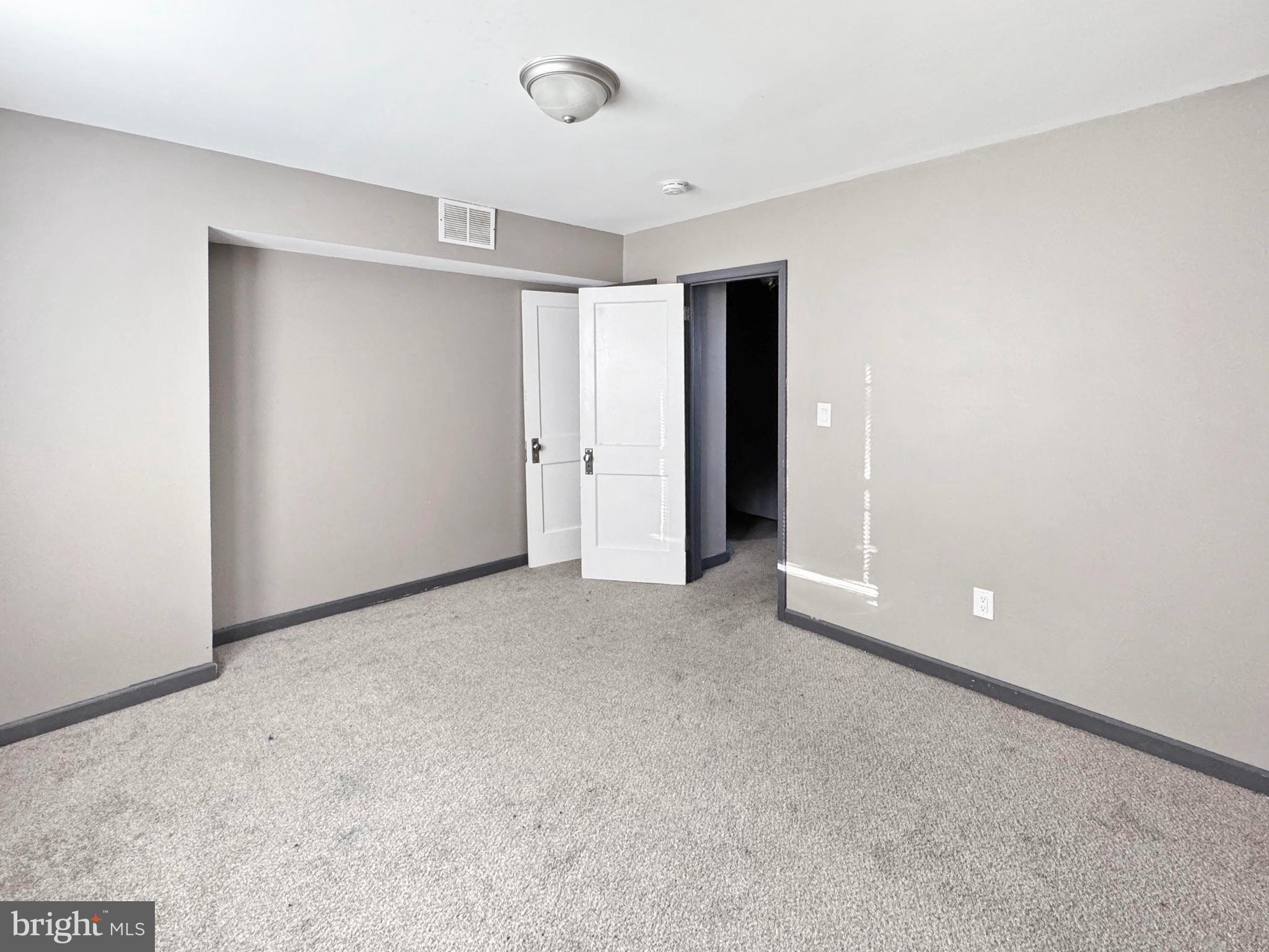 BROOKLYN - Residential