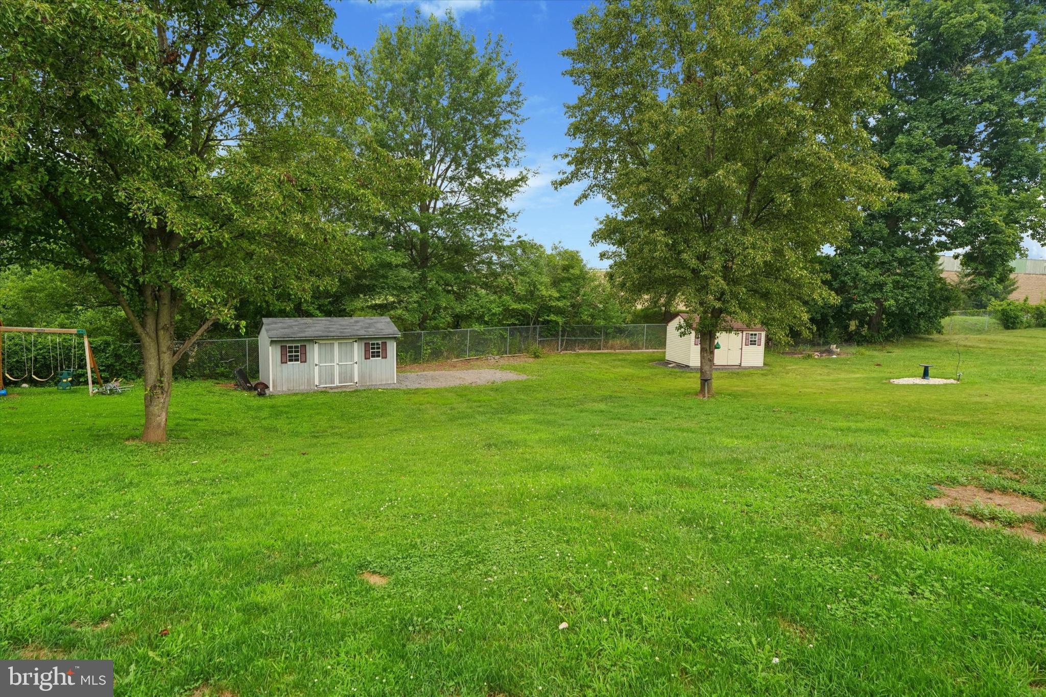 317 W SIXTH STREET