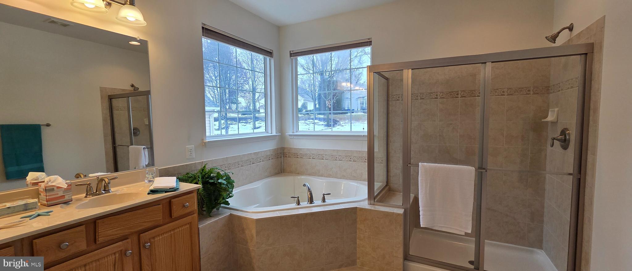 FOUR SEASONS IN HISTORIC VIRGINIA - Residential