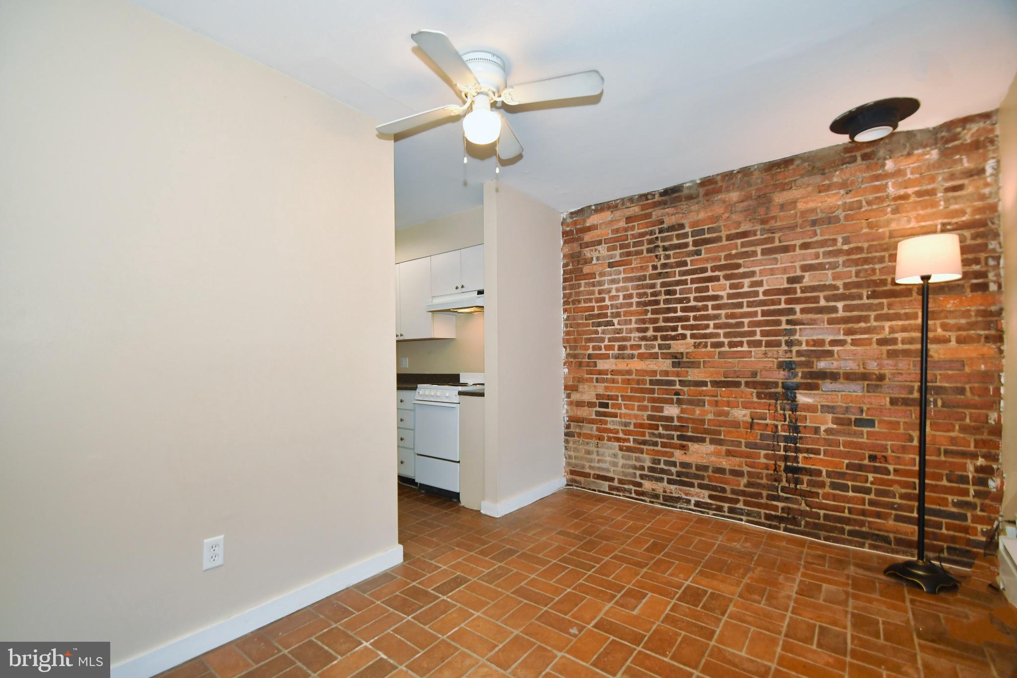 FEDERAL HILL HISTORIC DISTRICT - Residential Lease