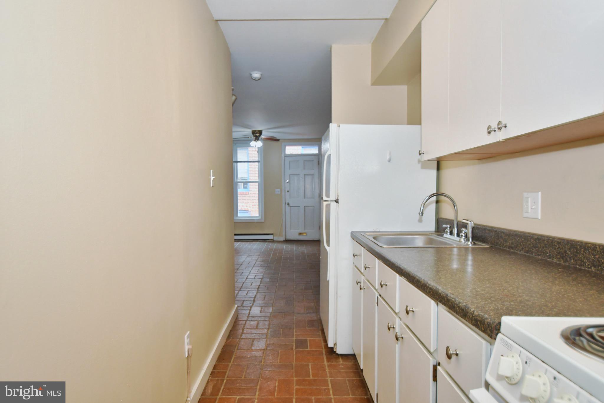 FEDERAL HILL HISTORIC DISTRICT - Residential Lease