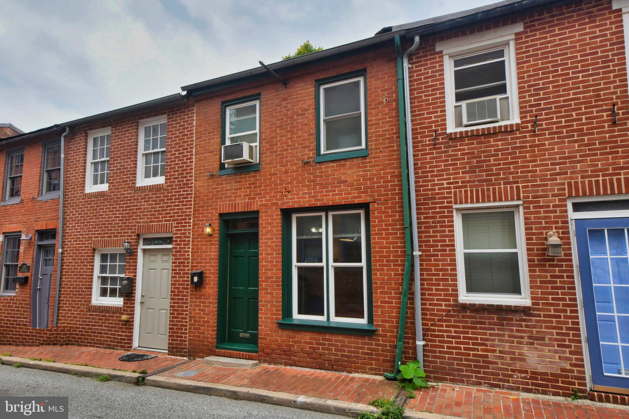 FEDERAL HILL HISTORIC DISTRICT - Residential Lease